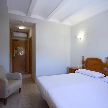 Hotel De 3*